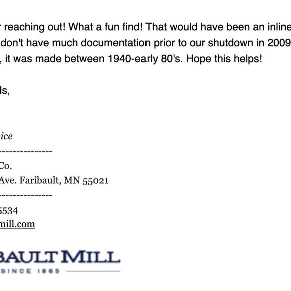 Vintage Picnic Set with Faribault Blanket, Hamilton-Skotch Thermos, and Basket - Picture 16 of 16